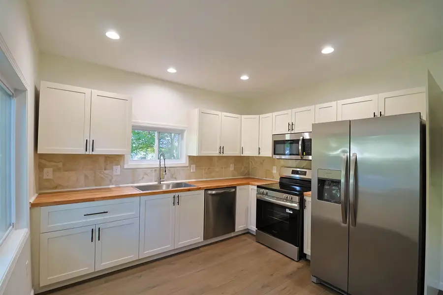 913 W Michigan, Mount Pleasant, MI 48858 - Image #3