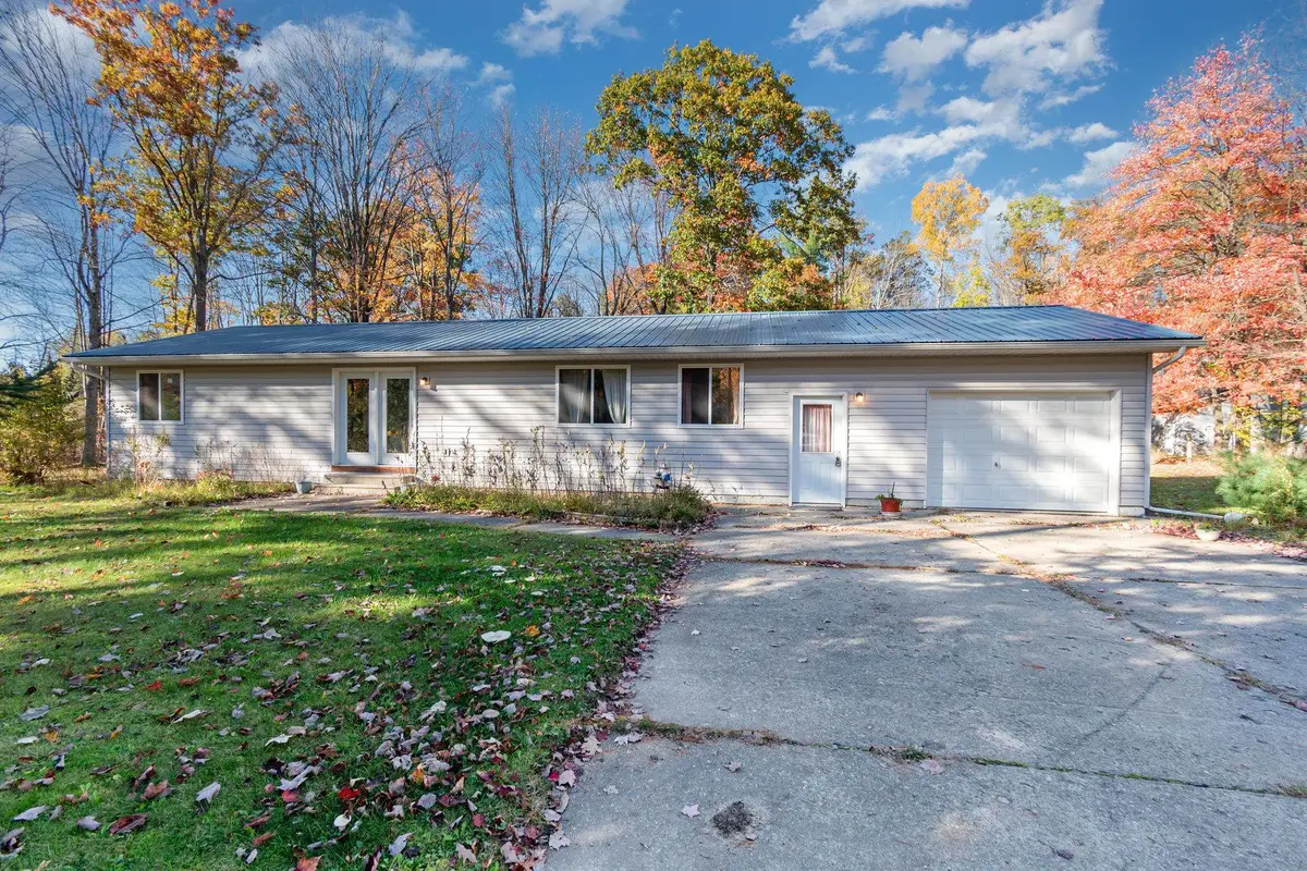 6536 Shellenbarger, Hale, MI 48739 - Image #1