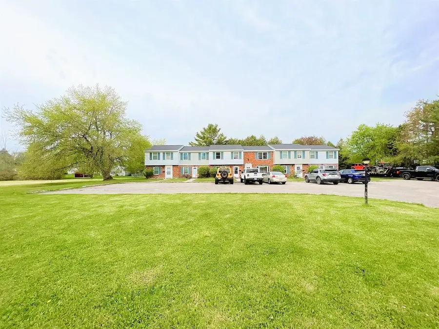 726 S Huron, Cheboygan, MI 49721 - Image #2
