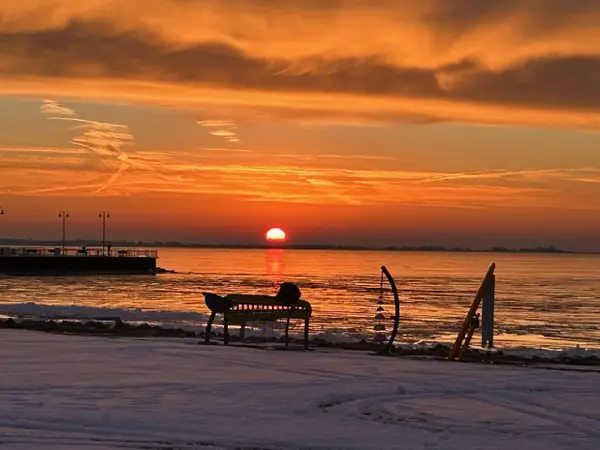 629 W Lake, Tawas City, MI 48763