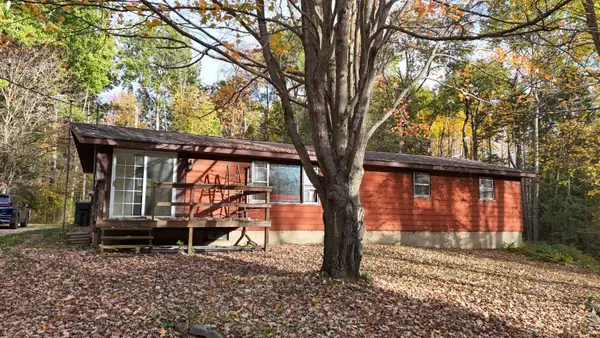 18824 30th, Marion, MI 49665