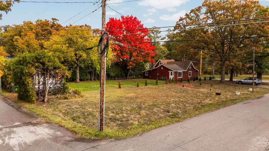 974 Barlow, Traverse City, MI 49686 - Image #2