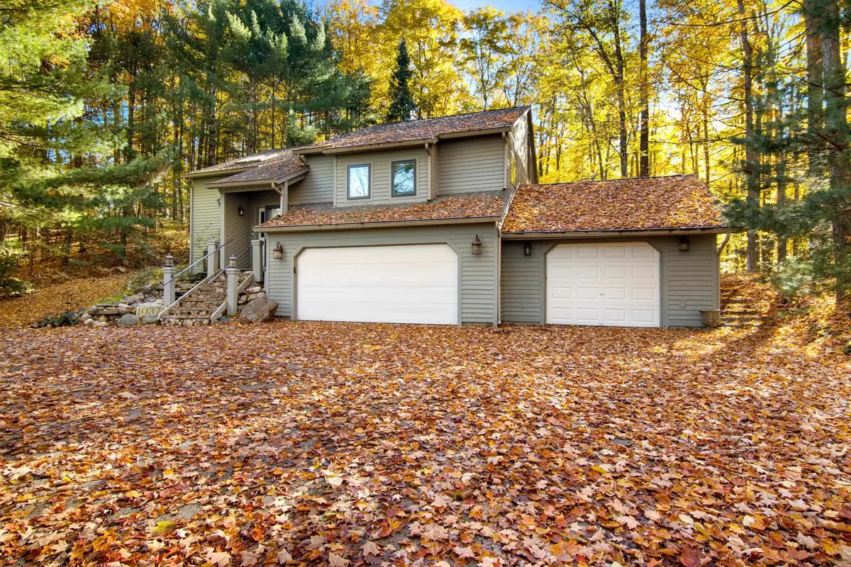 10371 Deerpath North, Traverse City, MI 49685 - #1