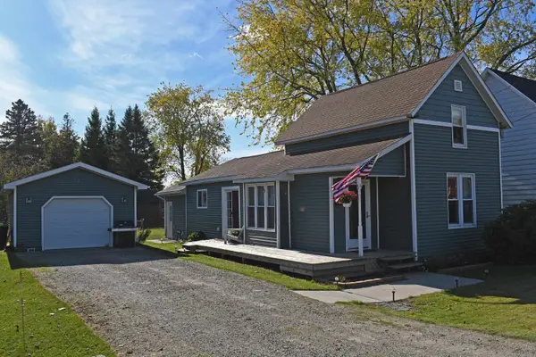 608 E State, East Tawas, MI 48730