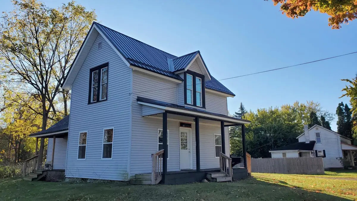 127 Grafton, Alma, MI 48801 - Image #1