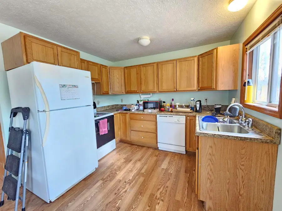 520 W Houghton Lake, Lake City, MI 49651 - Image #2