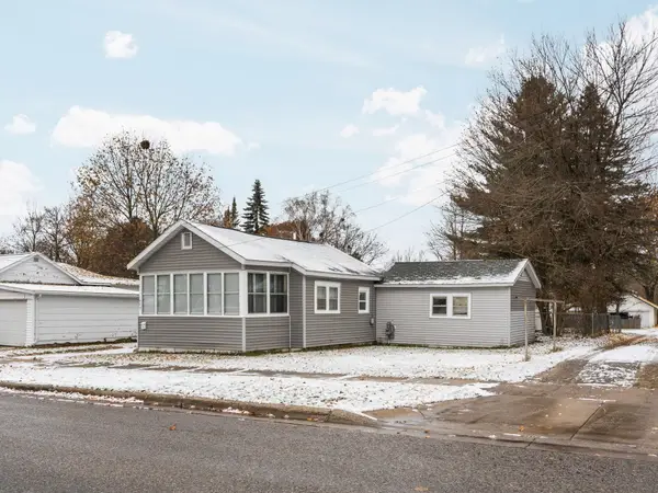 405 Powers, Cadillac, MI 49601