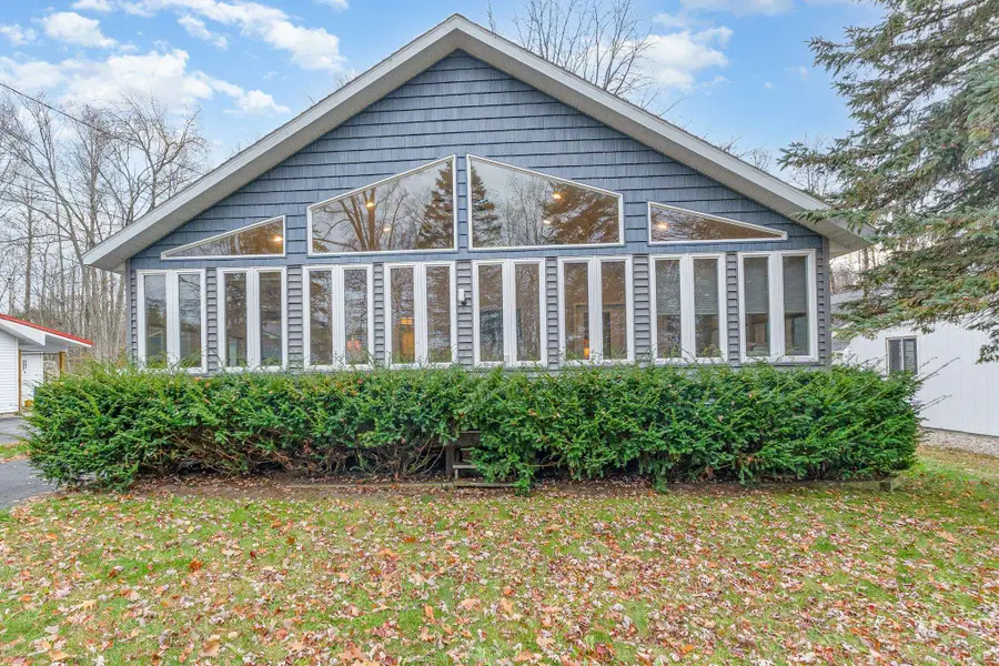 7549 Hillsdale, Hale, MI 48739 - #2