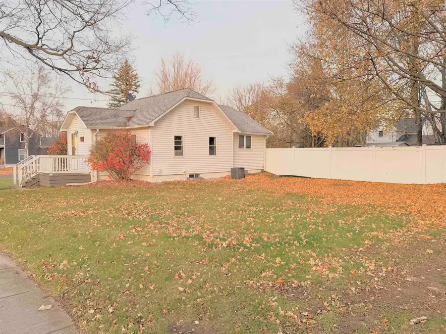 130 N Chippewa #Lot: 19&20, Shepherd, MI 48883 - Image #2
