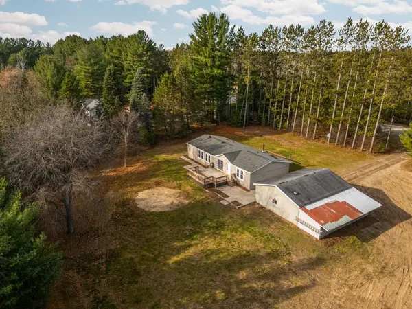 5765 Lund Road, Sw, Fife Lake, MI 49633