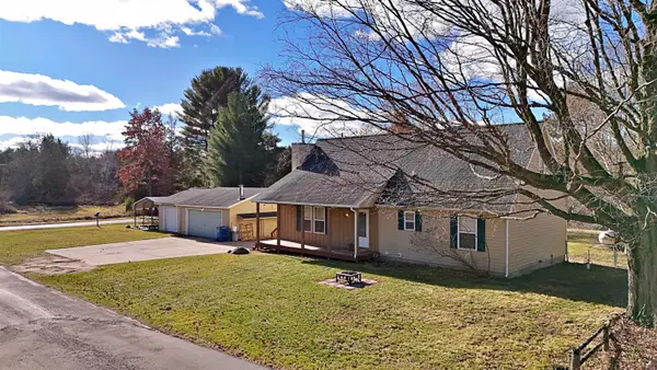 303 Wolfe, Luther, MI 49656