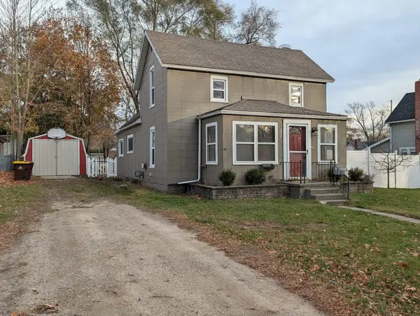 822 N River, Alma, MI 48881