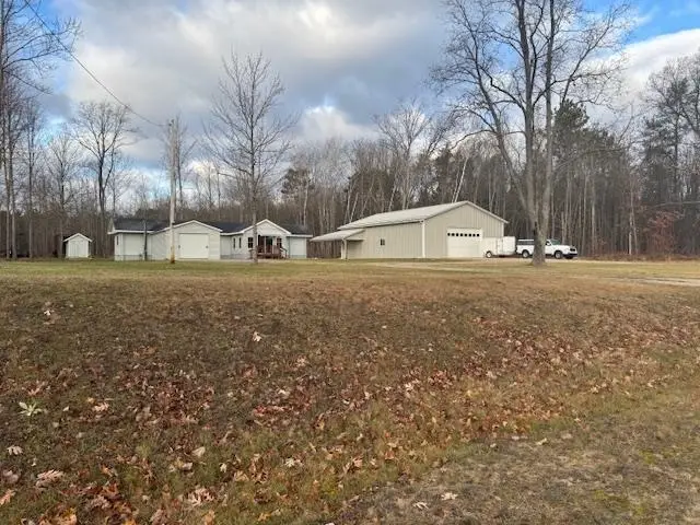 2520 S Blodgett, Lake City, MI 49651 - Image #2