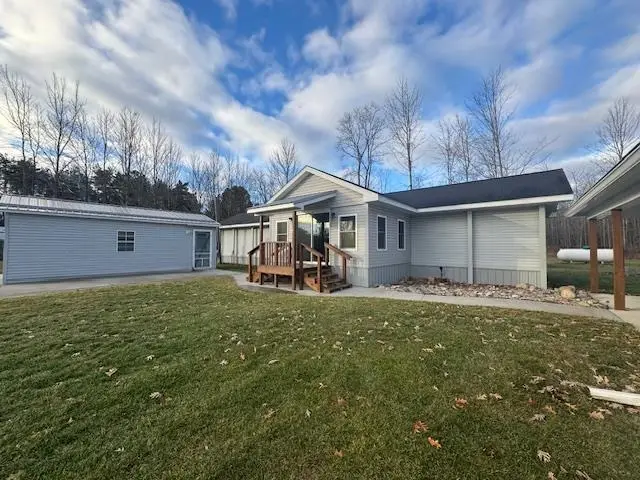 2520 S Blodgett, Lake City, MI 49651 - Image #3