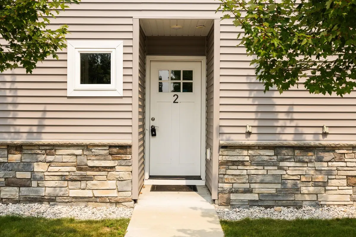 1143 E Eighth #2, Traverse City, MI 49696 - Image #1
