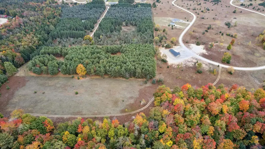 577 Grouse Drive Sw, Kalkaska, MI 49646 - Image #2