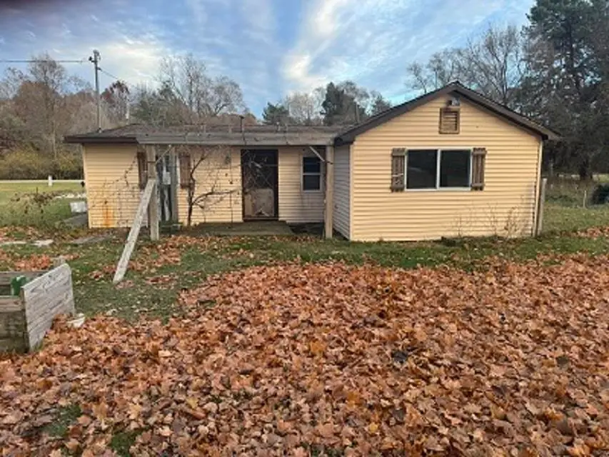 2827 N Luce, Alma, MI 48801 - #2