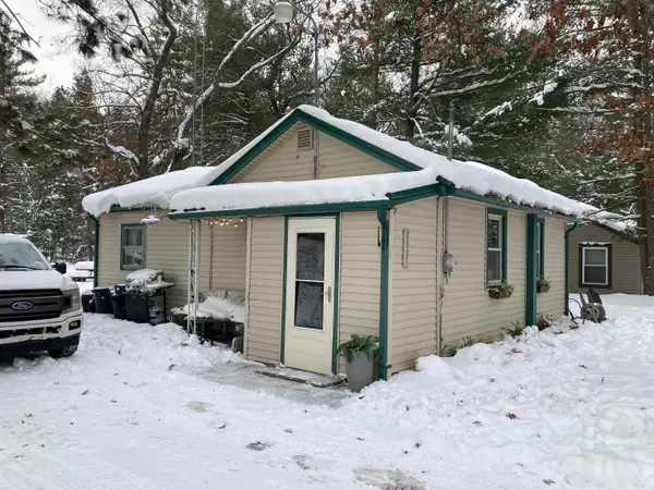 2531 Monroe, West Branch, MI 48661