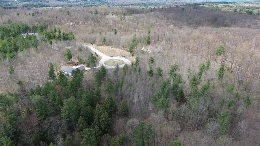 5479 Glendenning, Williamsburg, MI 49690 - Image #3