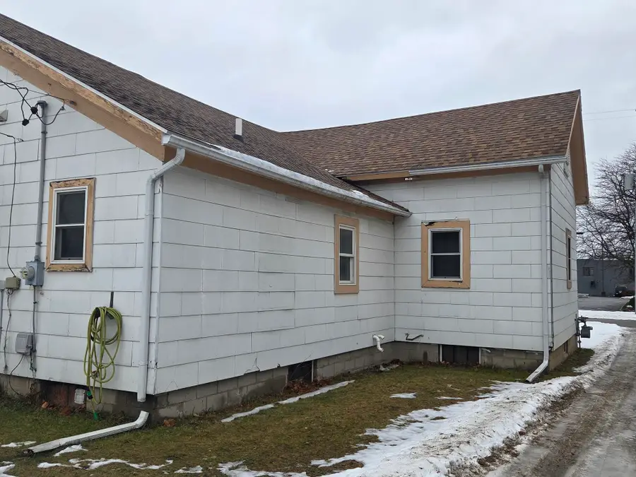 818 E Chippewa, Mount Pleasant, MI 48858 - #3