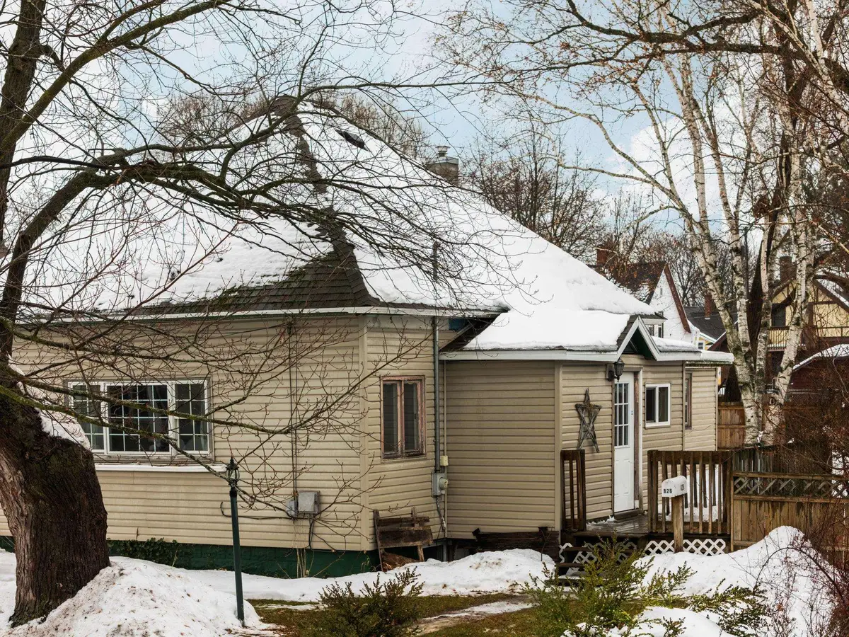 826 First, Cadillac, MI 49601 - Image #1