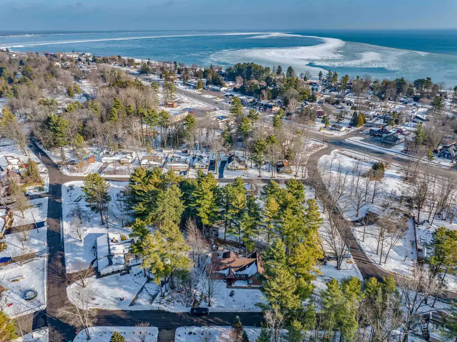 965 Grove, Tawas City, MI 48763 - Image #3