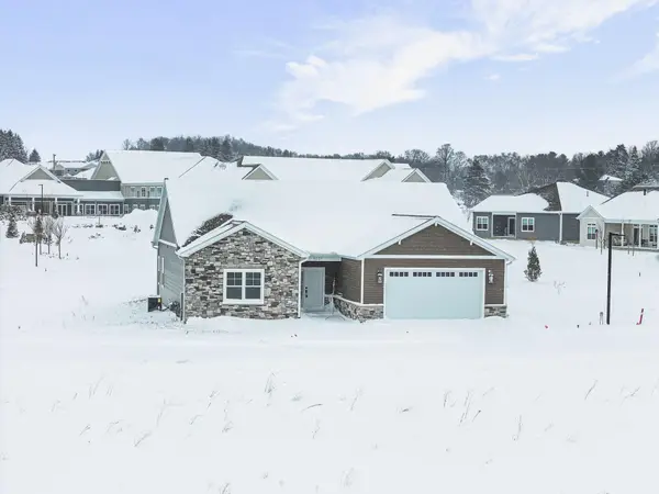 5037 Sheffer Farm, Traverse City, MI 49685