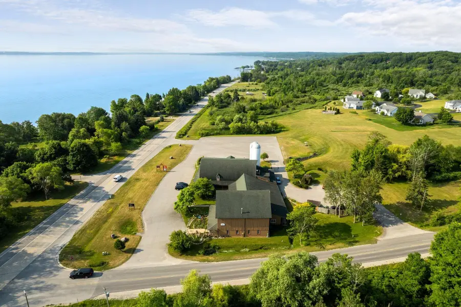 5046 S West Bay Shore, Suttons Bay, MI 49682 - Image #2