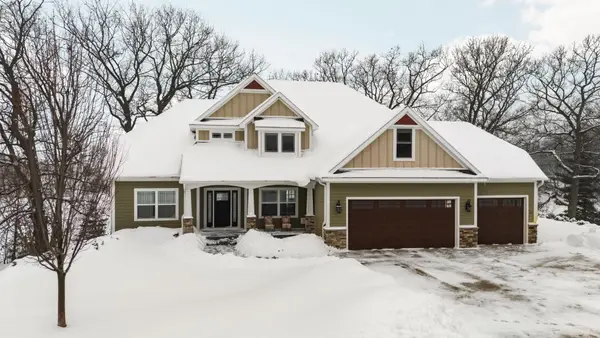 3149 Lake Meadows, Traverse City, MI 49685