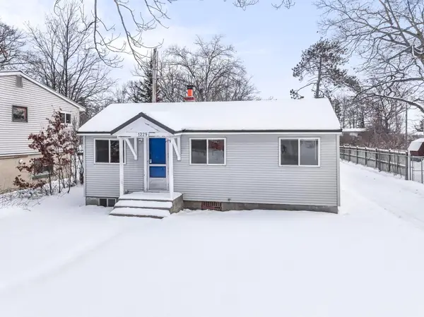 1229 Santo, Traverse City, MI 49686