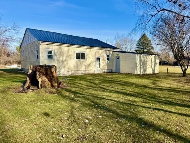 421 Brown, Saint Louis, MI 48880 - #2