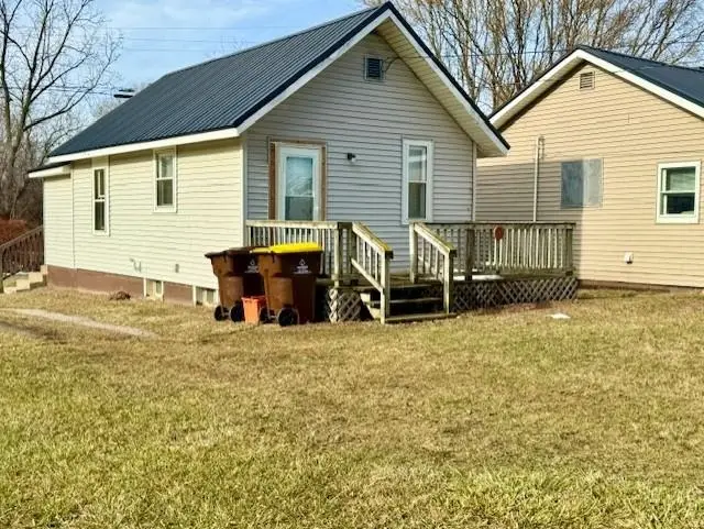 346 N Grover, Alma, MI 48801 - #1