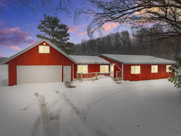 9888 N Wilson, Lake City, MI 49651