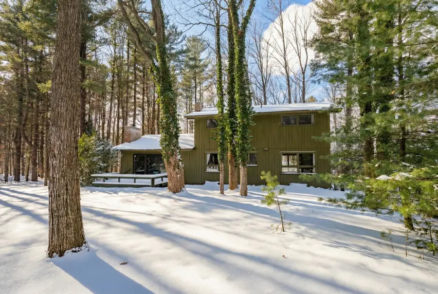 6418 Franklin Woods, Traverse City, MI 49686 - Image #2