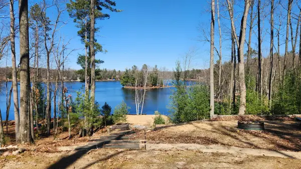 2242 Ridge, Harrison, MI 48625