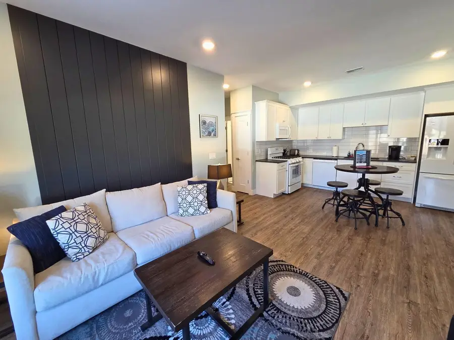 914 E Front #12, Traverse City, MI 49686 - Image #2