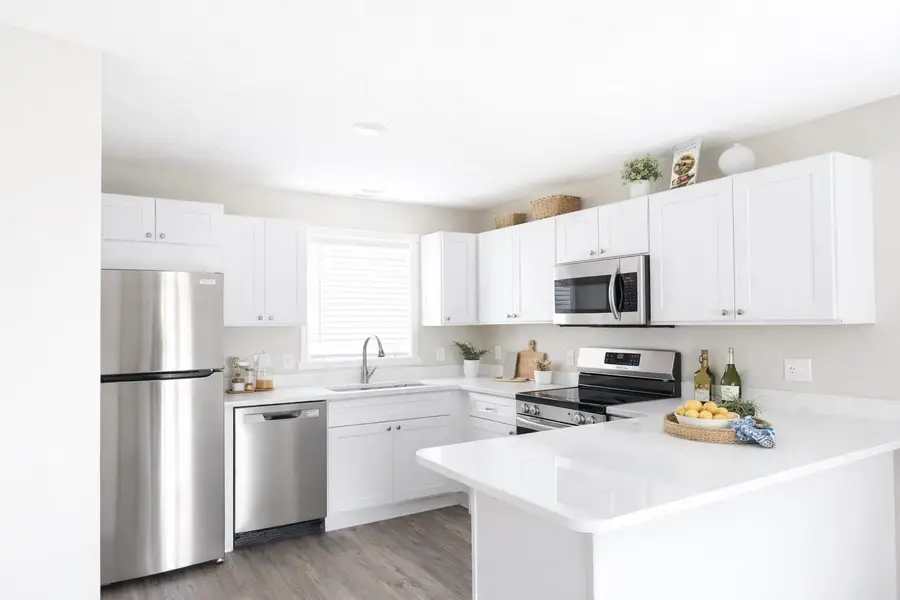 3794 Woodgate #3, Traverse City, MI 49686 - Image #3