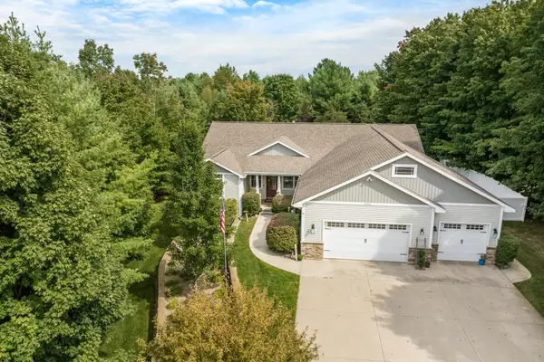 2726 Rock, Traverse City, MI 49684