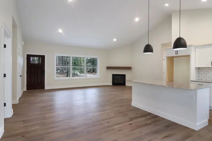 10201 Thiel, Traverse City, MI 49685 - Image #3