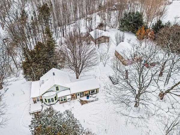 335 Bridge, Frankfort, MI 49635