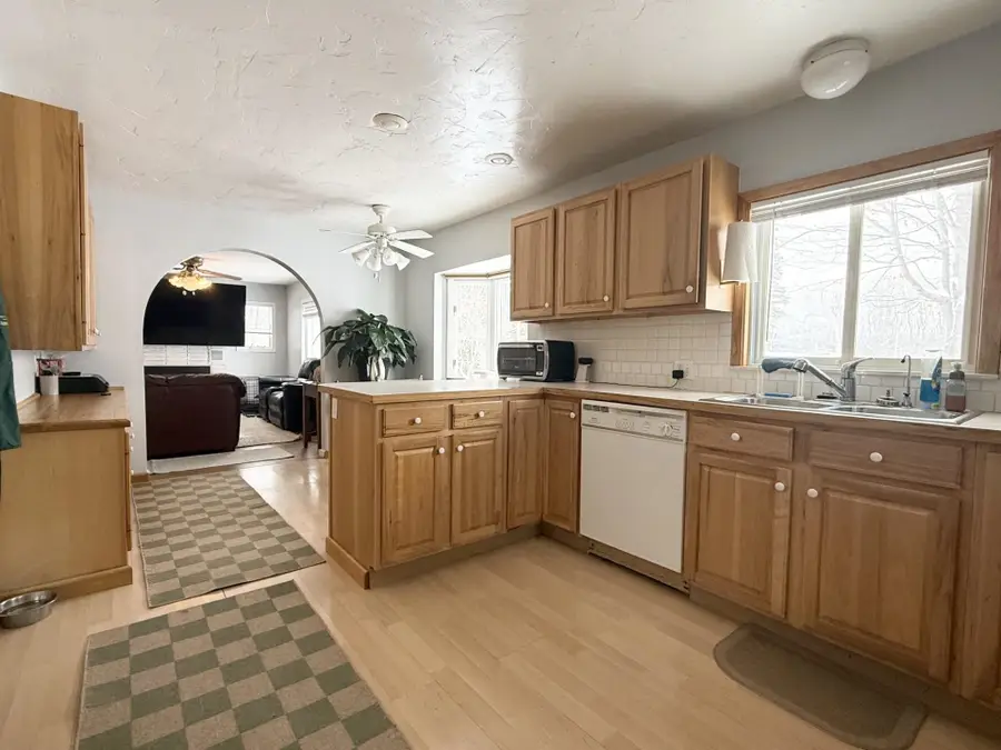 6691 N Long Lake, Traverse City, MI 49685 - Image #2