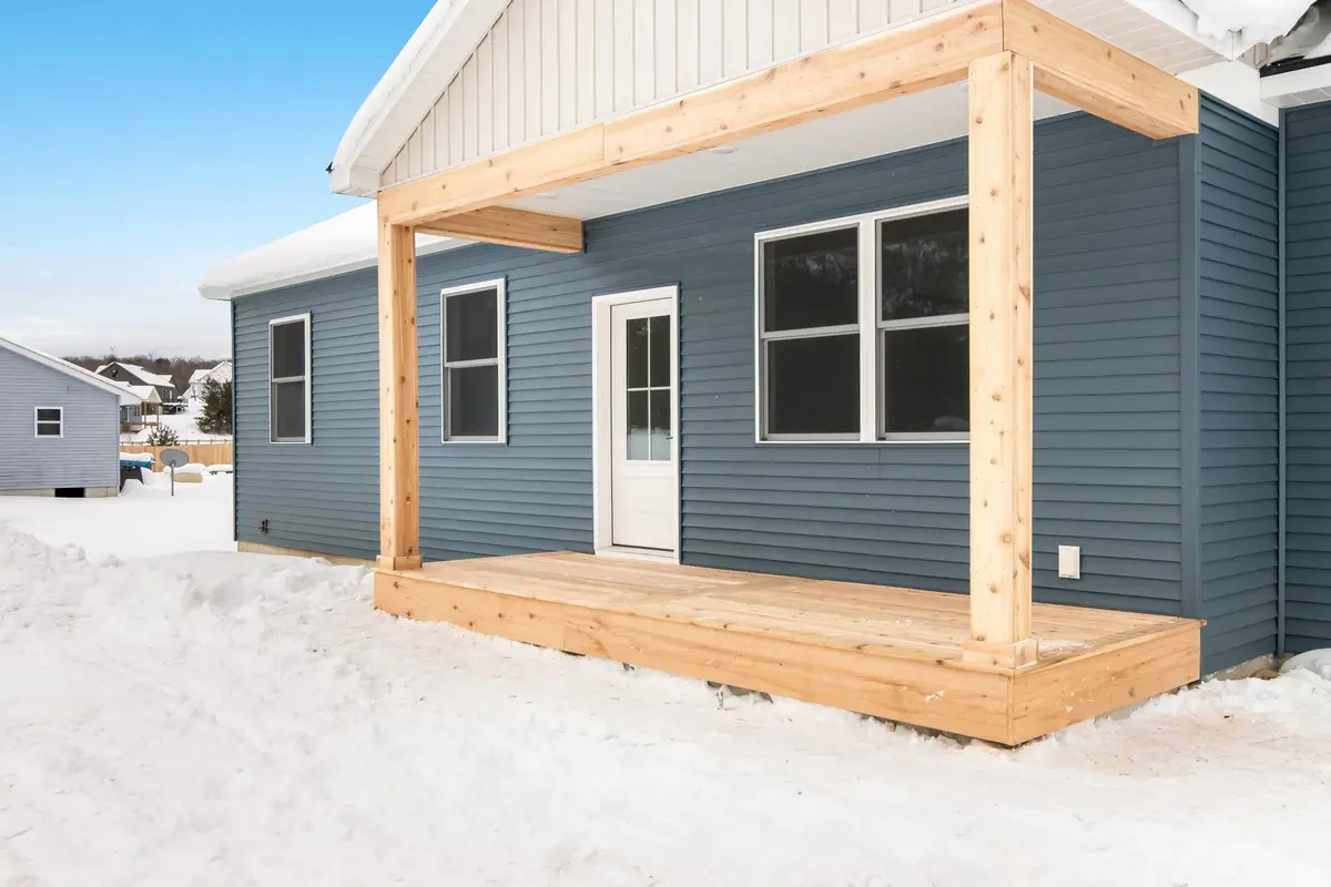 8528 S Olivia, Maple City, MI 49664 - #1