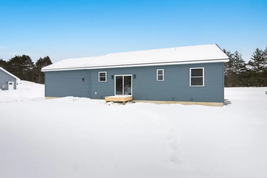 8528 S Olivia, Maple City, MI 49664 - #3