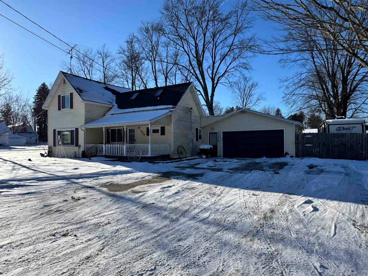 200 W Adams #Lot: 9-10, Coleman, MI 48618 - #1