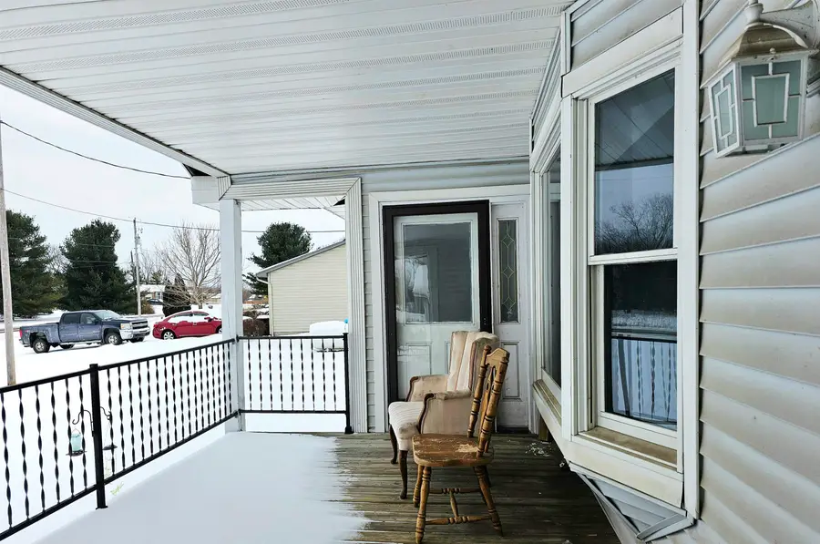 90 Flanders, Charlotte, MI 48813 - #3