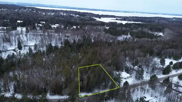 4715 Springbrook, Williamsburg, MI 49690