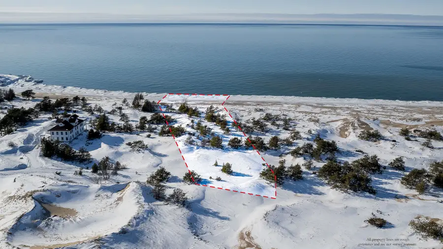 000 Point Betsie, Frankfort, MI 49635 - #2