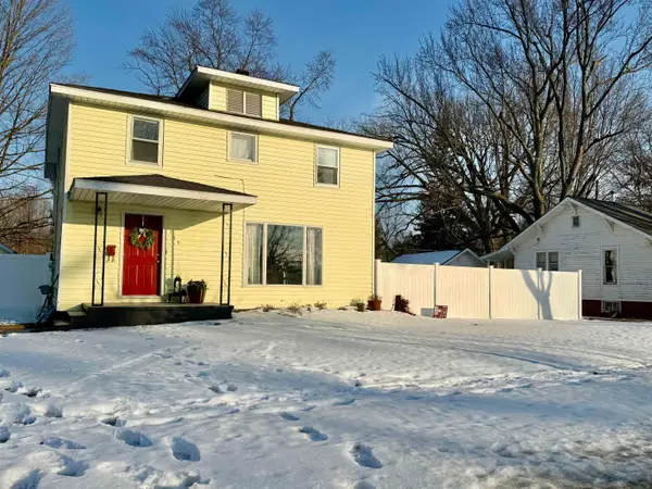 115 S State, Alma, MI 48801