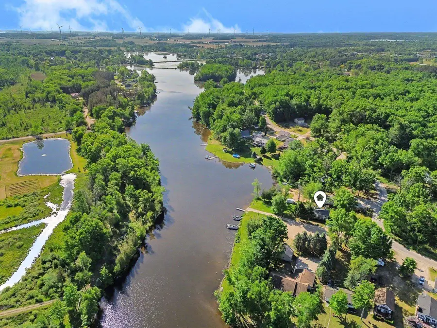 6820 W Shore, Weidman, MI 48893 - #3