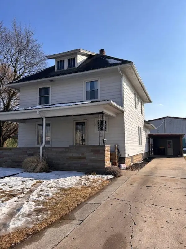 109 W Tyrell, Saint Louis, MI 48880